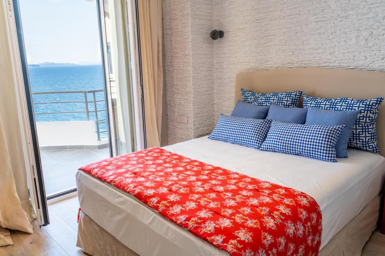 Limani Luxury Apartments Beachfront Sarandë Exteriér fotografie