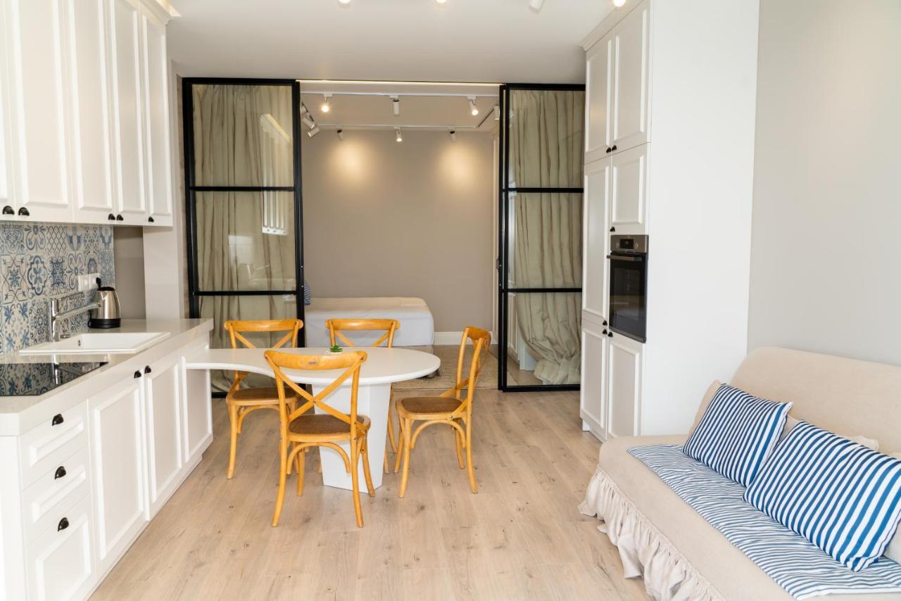 Limani Luxury Apartments Beachfront Sarandë Exteriér fotografie
