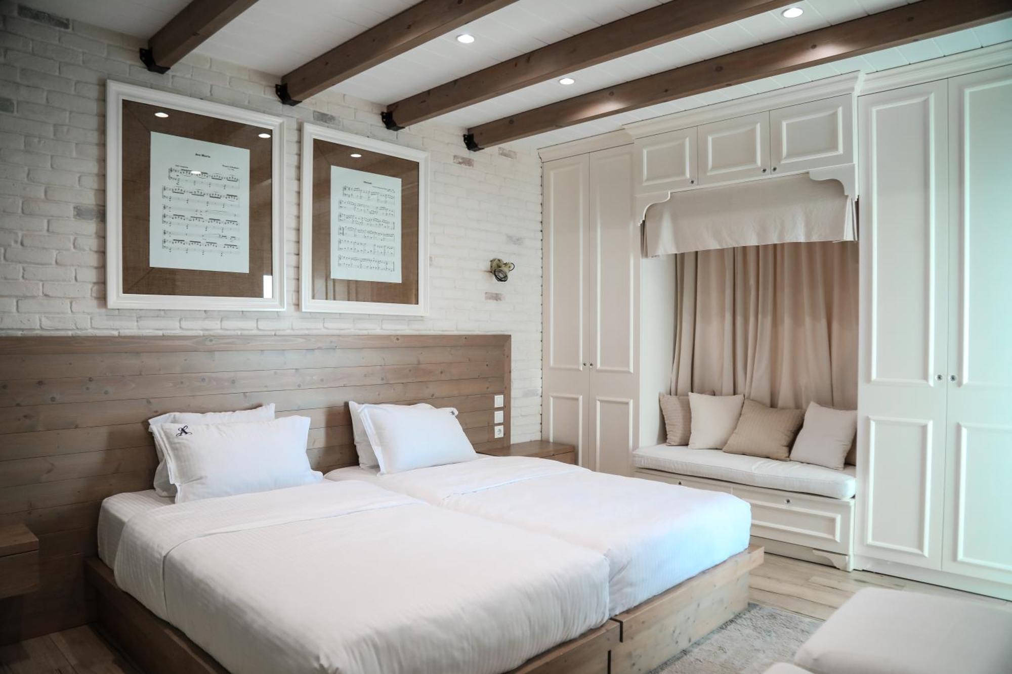 Limani Luxury Apartments Beachfront Sarandë Exteriér fotografie