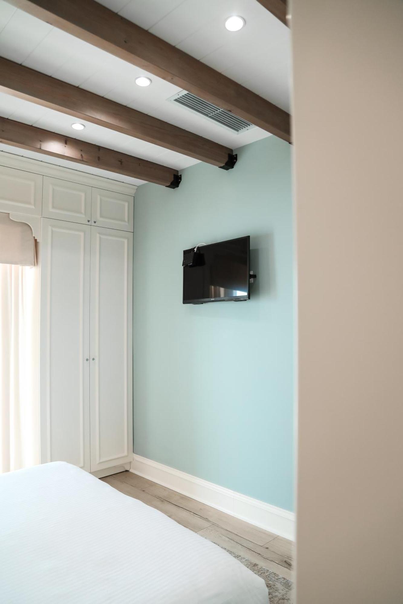 Limani Luxury Apartments Beachfront Sarandë Exteriér fotografie