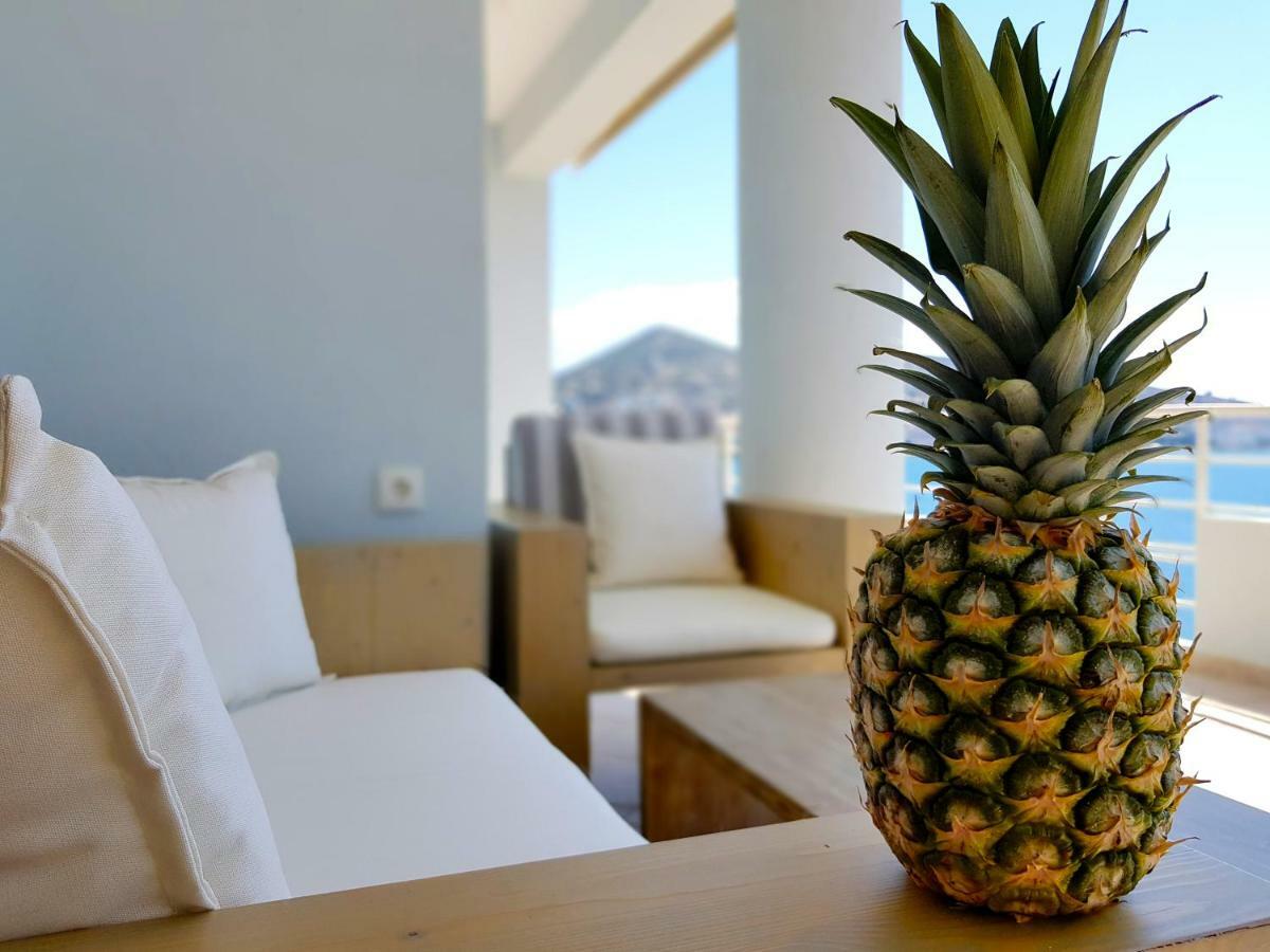 Limani Luxury Apartments Beachfront Sarandë Exteriér fotografie