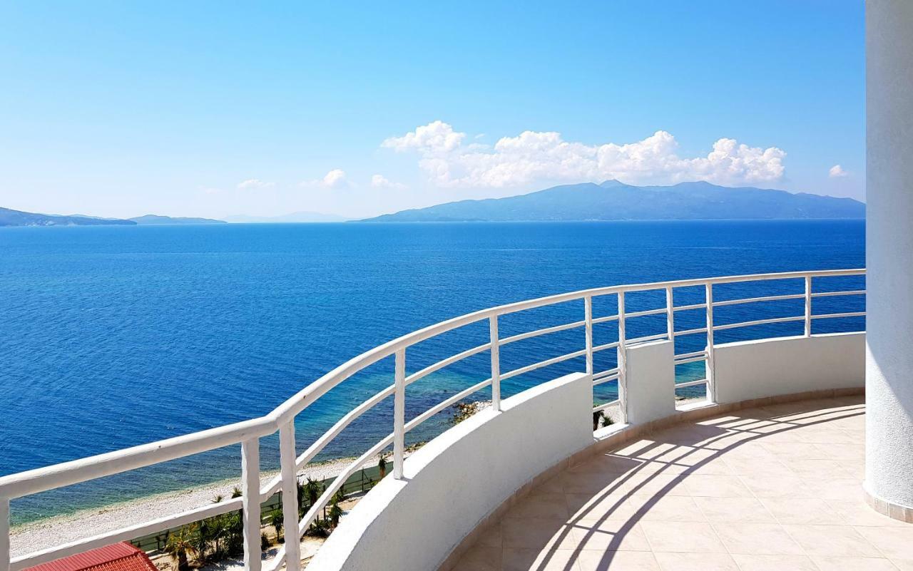 Limani Luxury Apartments Beachfront Sarandë Exteriér fotografie